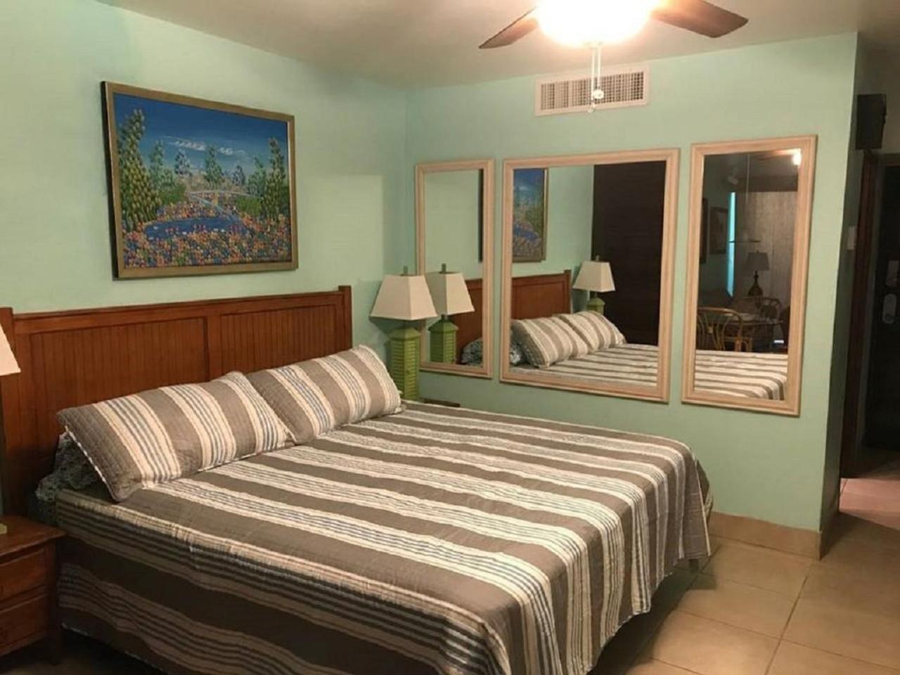 Sapphire Beach Resort And Marina East End  Buitenkant foto