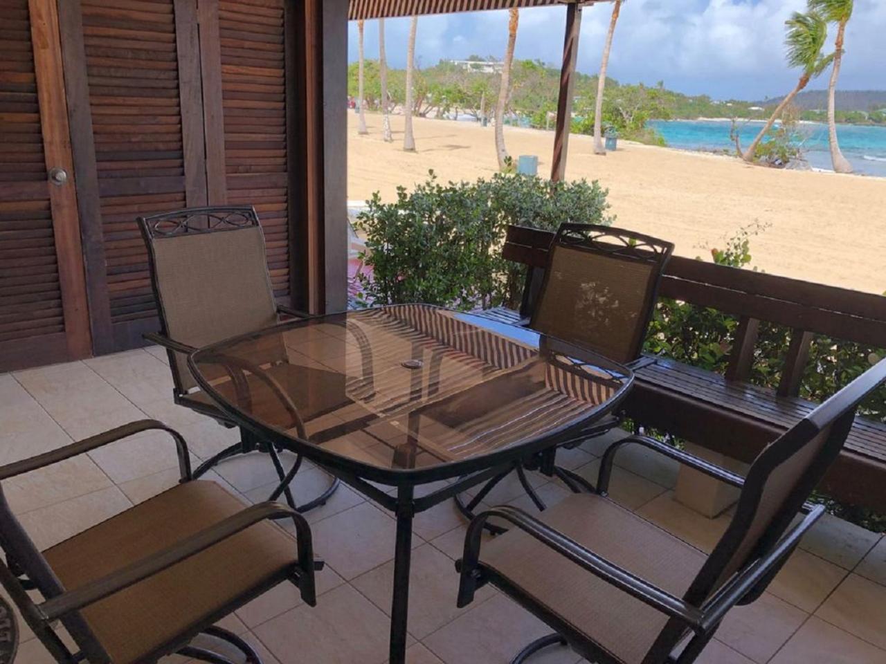 Sapphire Beach Resort And Marina East End  Buitenkant foto