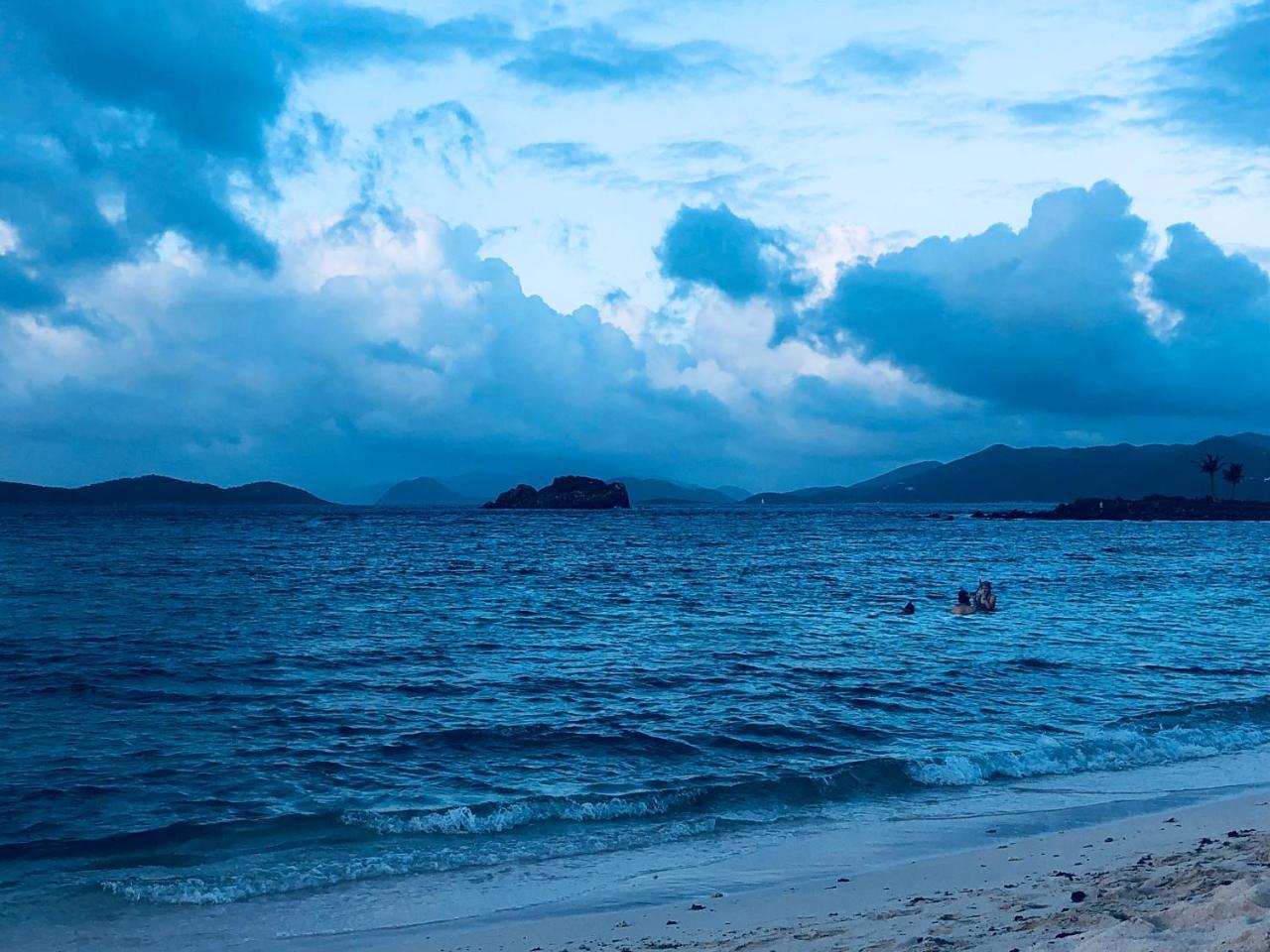 Sapphire Beach Resort And Marina East End  Buitenkant foto